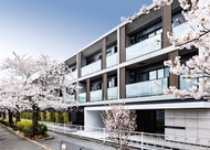 ピアース都立大学 外観